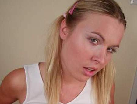 Anastacia Big Mouthfuls